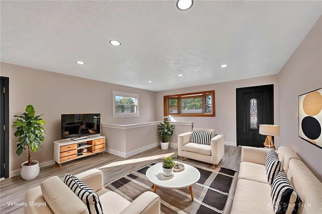 56 Skokiaan Drive, Franklin, OH 45005