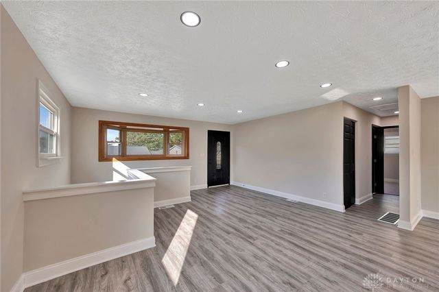 56 Skokiaan Drive, Franklin, OH 45005