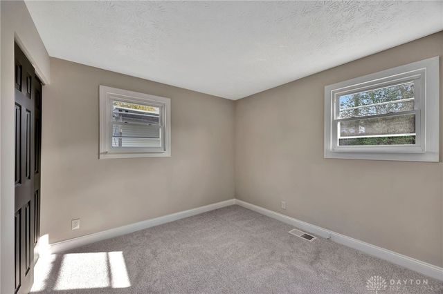 56 Skokiaan Drive, Franklin, OH 45005