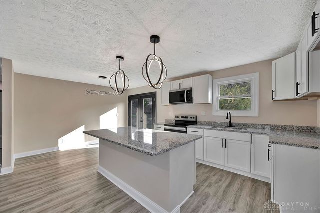 56 Skokiaan Drive, Franklin, OH 45005