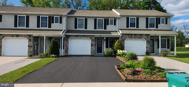309 PELHAM COURT, Carlisle, PA 17013