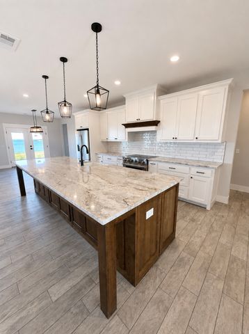 249 Caro Drive, West Tawakoni, TX 75474