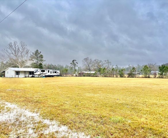4091 Hecker Rd, Iowa, LA 70647
