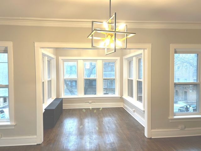 7637 N Bosworth Avenue 2N, Chicago, IL 60626