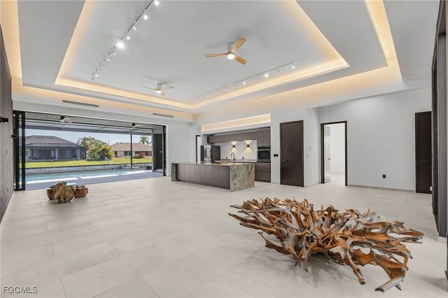 3311 SW 11th CT, Cape Coral, FL 33914