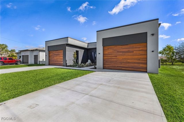 3311 SW 11th CT, Cape Coral, FL 33914