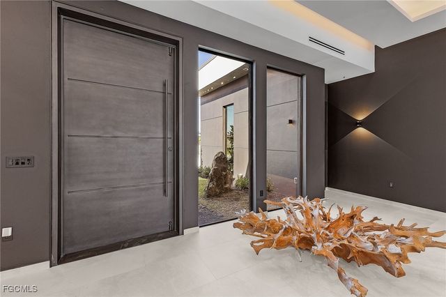 3311 SW 11th CT, Cape Coral, FL 33914