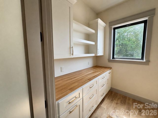 25 Emory Paige Road, Weaverville, NC 28787