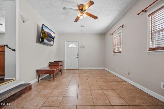 9370 Adwell Road, Wise, VA 24293