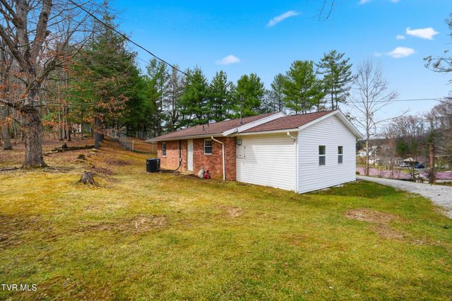 9370 Adwell Road, Wise, VA 24293