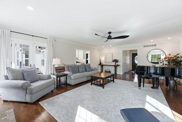 1920 Inverness Lakes Crossing, Fort Wayne, IN 46804