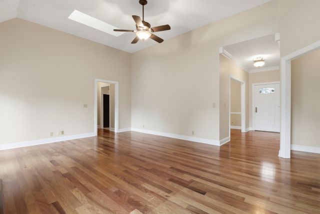 1907 Chartwell Ct, Murfreesboro, TN 37130
