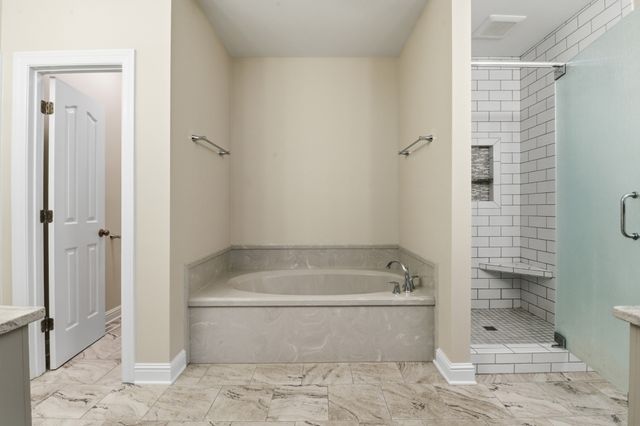 1907 Chartwell Ct, Murfreesboro, TN 37130