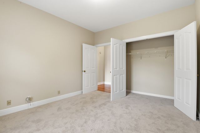 1907 Chartwell Ct, Murfreesboro, TN 37130