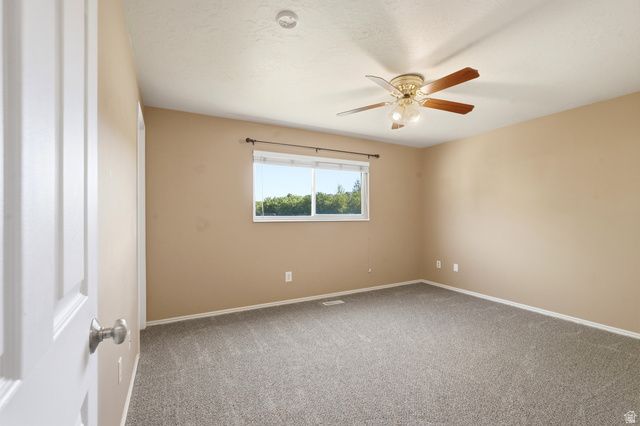 508 W 2700 S, Syracuse, UT 84075