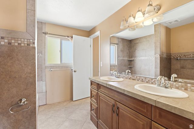 508 W 2700 S, Syracuse, UT 84075