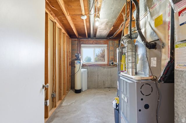 508 W 2700 S, Syracuse, UT 84075
