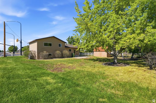 508 W 2700 S, Syracuse, UT 84075