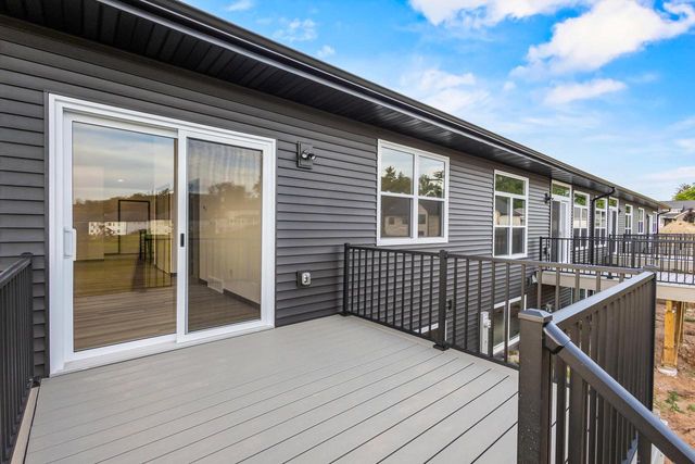 3395 SHAWANO AVENUE, Green Bay, WI 54313