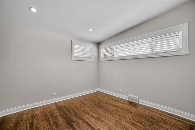 5165 N Canfield Avenue, Norridge, IL 60706