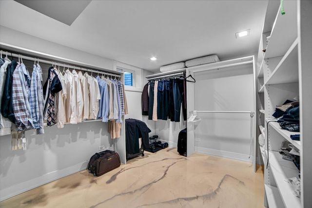 5165 N Canfield Avenue, Norridge, IL 60706