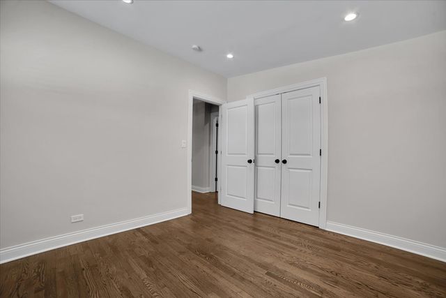 5165 N Canfield Avenue, Norridge, IL 60706