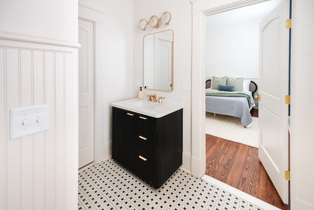 63 Montagu Street, Charleston, SC 29401
