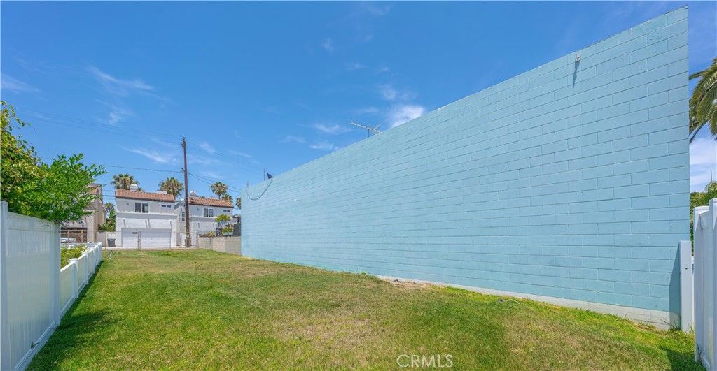 311 17th, Huntington Beach, CA 92648 — exterior