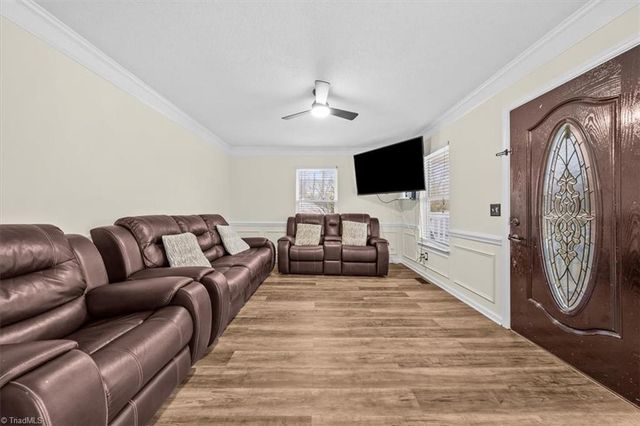 1429 Old Hickory Drive, Greensboro, NC 27405