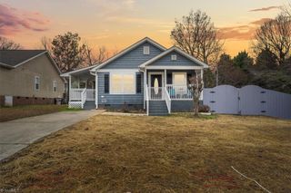 1429 Old Hickory Drive, Greensboro, NC 27405