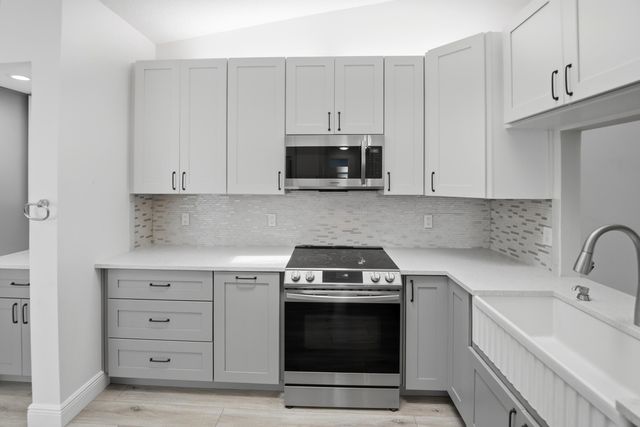 107 Sausalito Drive, Boynton Beach, FL 33436