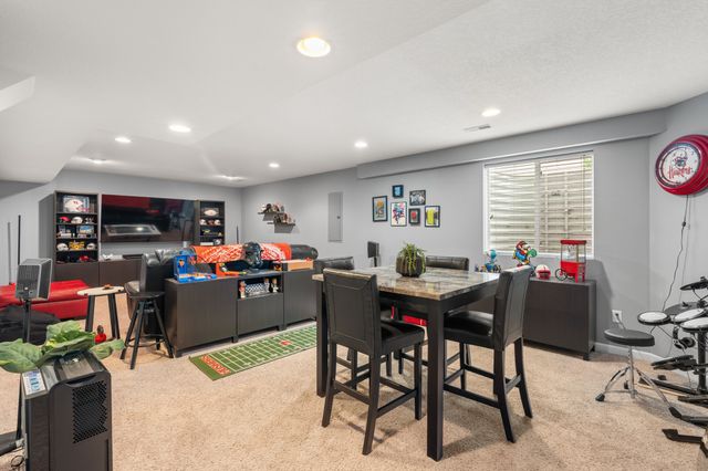 3312 Poplar Drive SW, Bondurant, IA 50035