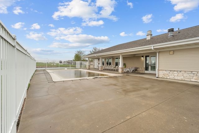 3312 Poplar Drive SW, Bondurant, IA 50035