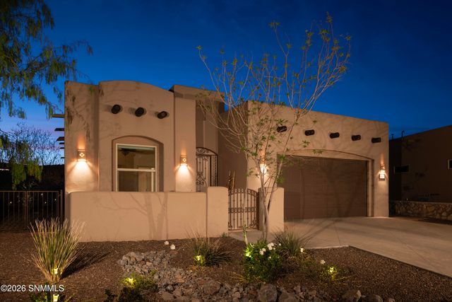 8109 Willow Bloom Circle, Las Cruces, NM 88007
