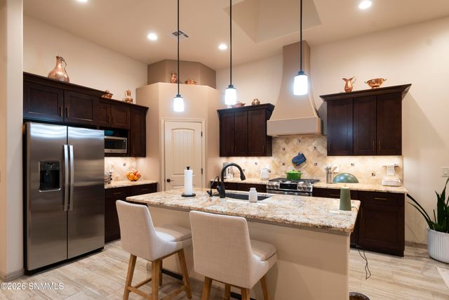 8109 Willow Bloom Circle, Las Cruces, NM 88007