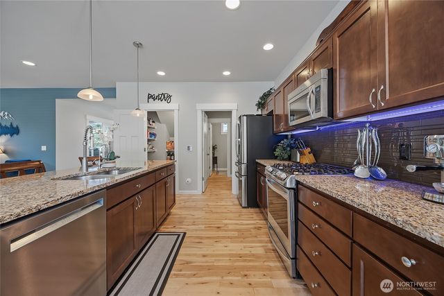 28132 11th Avenue NW, Arlington, WA 98223