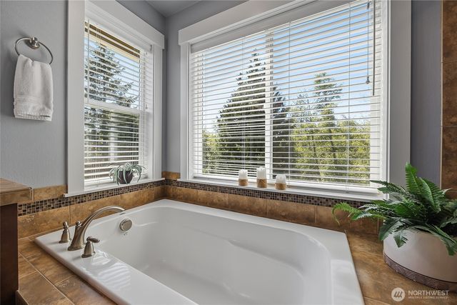 28132 11th Avenue NW, Arlington, WA 98223