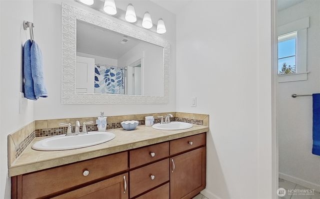28132 11th Avenue NW, Arlington, WA 98223