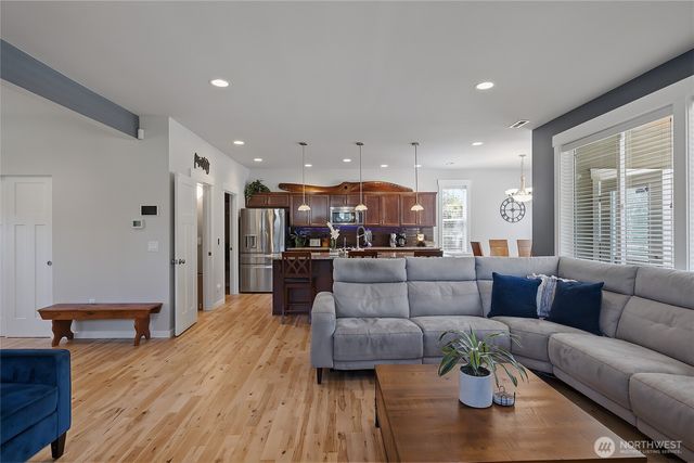 28132 11th Avenue NW, Arlington, WA 98223