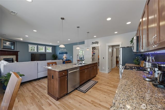 28132 11th Avenue NW, Arlington, WA 98223