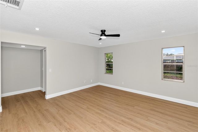 136 GLENDALE DRIVE, Longwood, FL 32750