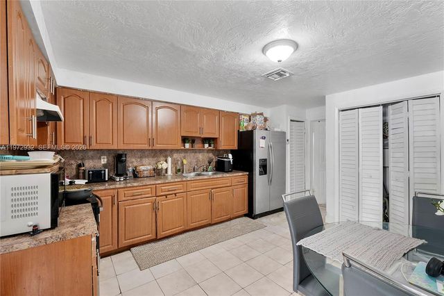 1563 NE 148th Street, Miami, FL 33161