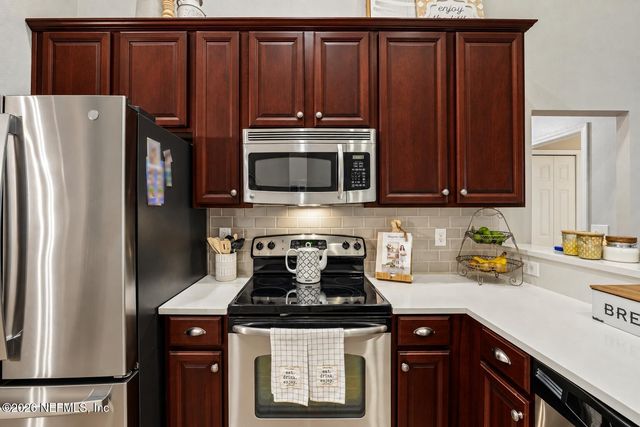 144 MAHOGANY BAY Drive, St. Johns, FL 32259