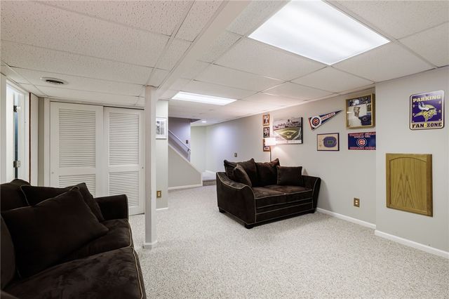 65 Barclay Court, Greece, NY 14612