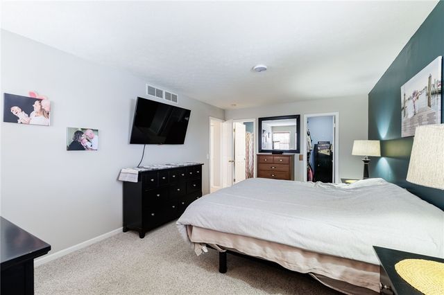 65 Barclay Court, Greece, NY 14612