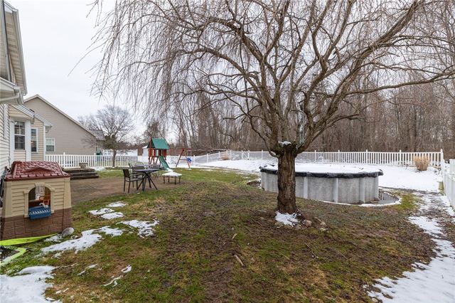 65 Barclay Court, Greece, NY 14612