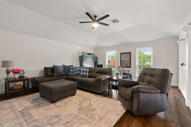 12003 Helene Court, Pinehurst, TX 77362