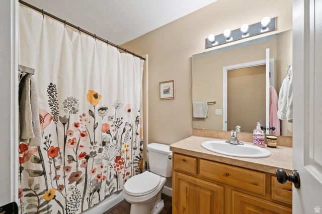 5609 S 4525 W, Hooper, UT 84315