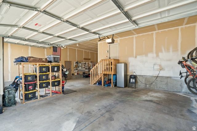 5609 S 4525 W, Hooper, UT 84315