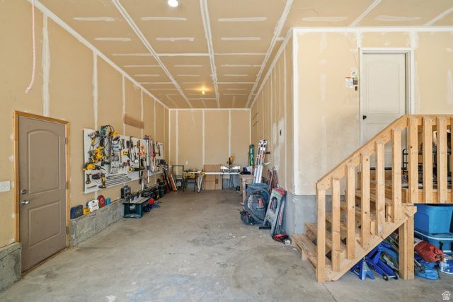 5609 S 4525 W, Hooper, UT 84315